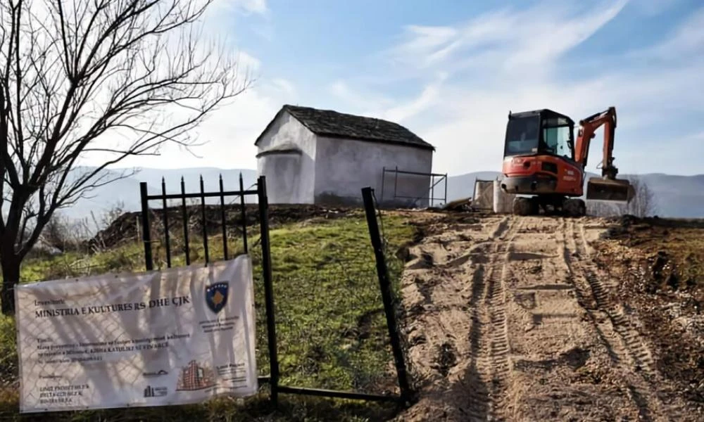 Nέα πρόκληση κατά του σερβικού ορθόδοξου πληθυσμού στο Κοσσυφοπέδιο - Ανακήρυξαν ορθόδοξη εκκλησία 600 ετών ως «καθολική»